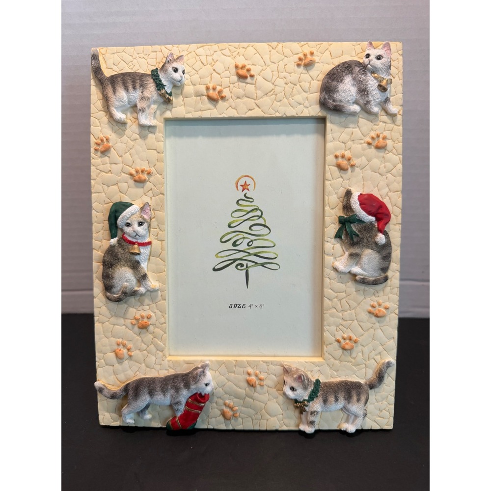 Christmas Cat Photo Frame 4x6 Festive Resin Kittens Holiday Decor Tabletop